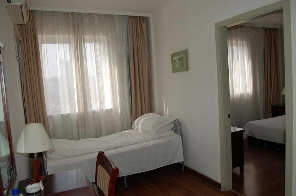 Lakeside Holiday Inn Şanghay Dış mekan fotoğraf